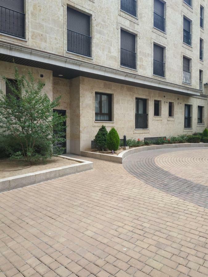 Apartamento Edificio Plaza Gran Via Salamanca Ngoại thất bức ảnh