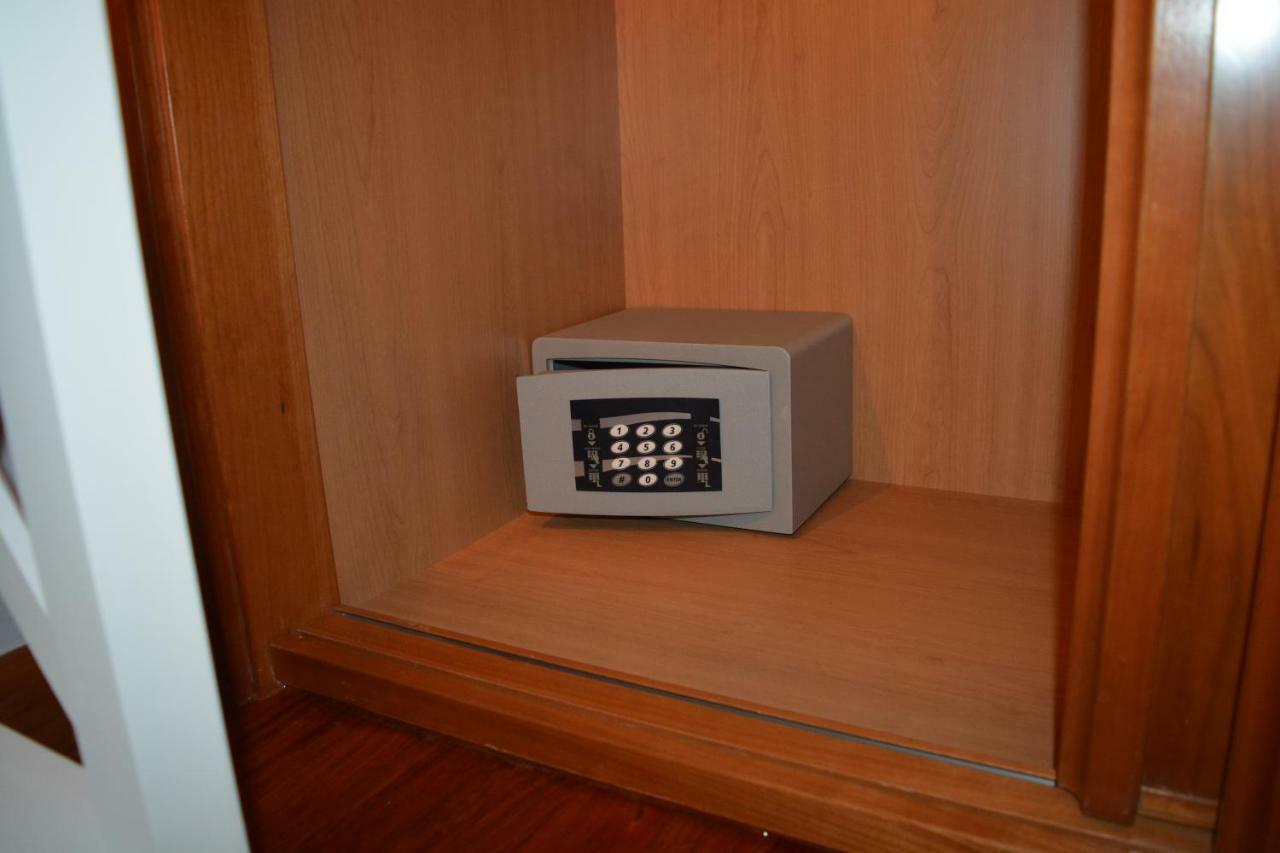 Apartamento Edificio Plaza Gran Via Salamanca Ngoại thất bức ảnh